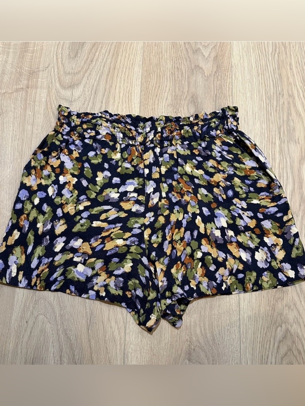 By Anthropologie Elastic Waist Pull-on Paper Bag Floral Shorts Sz M‎ Boho